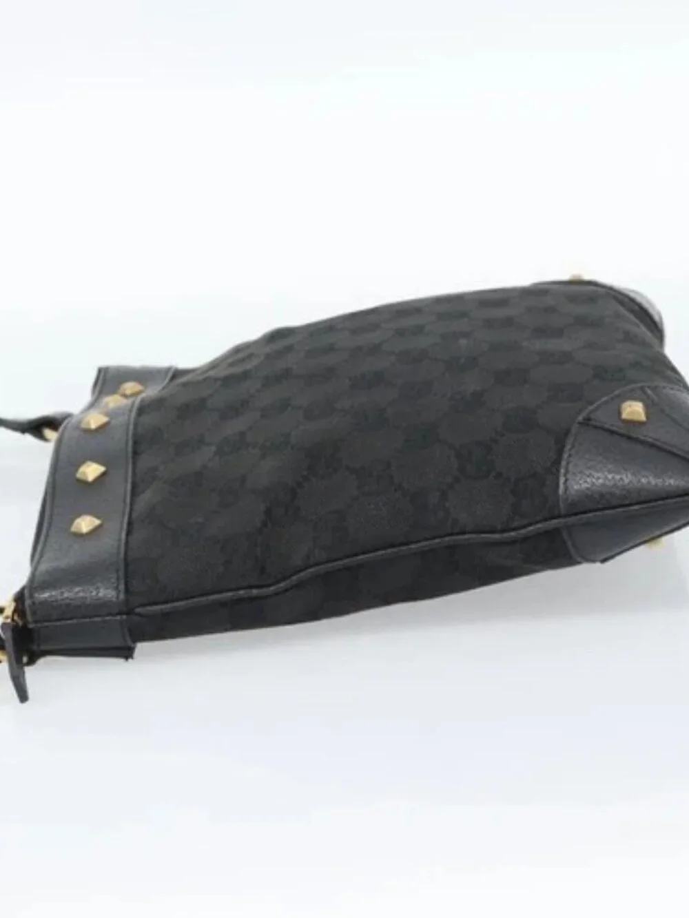 GUCCI GG Canvas Shoulder Bag Black Gold 120893 Auth ka4999